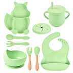 Ensemble de vaisselle pour bébé, 8 pièces : assiette, tasse, paille, bol en silicone, bavoir, plateau, cuillère, fourchette.