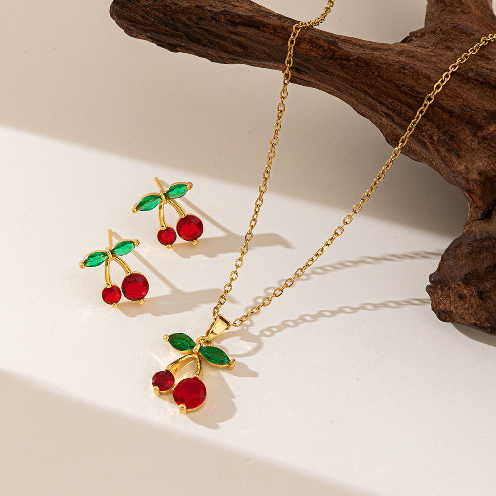 Collier pendentif et boucles d'oreilles  cerise en strass