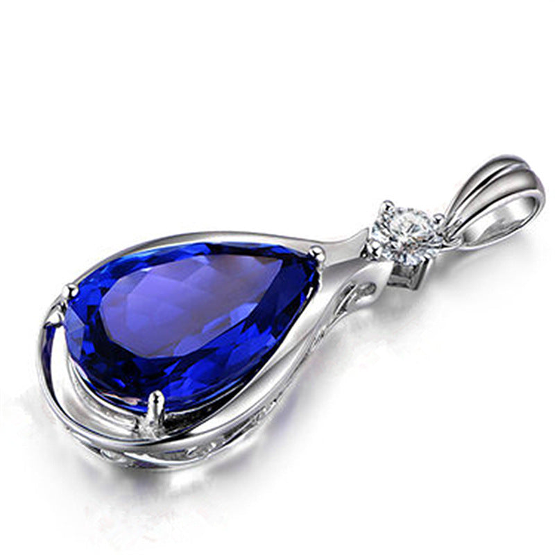 Colliers avec pendentif en cristal bleu saphir tanzanite