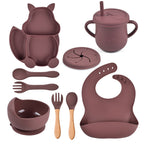 Ensemble de vaisselle pour bébé, 8 pièces : assiette, tasse, paille, bol en silicone, bavoir, plateau, cuillère, fourchette.
